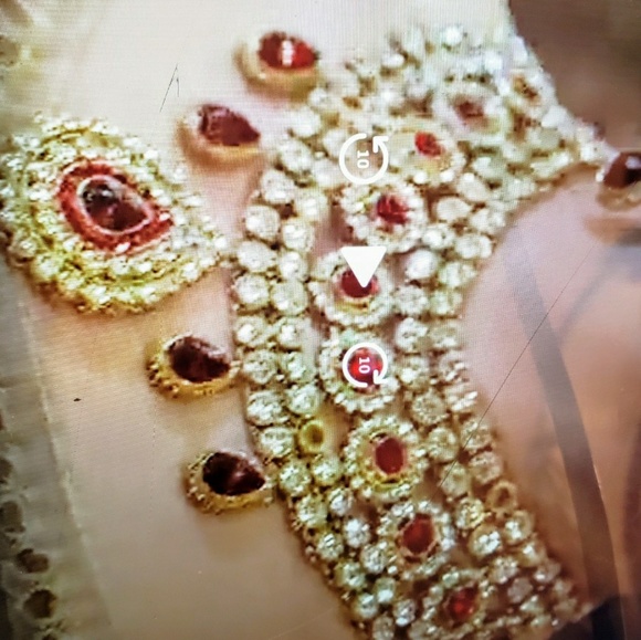 Meet your Posher, Monica - Picture 1 of 1